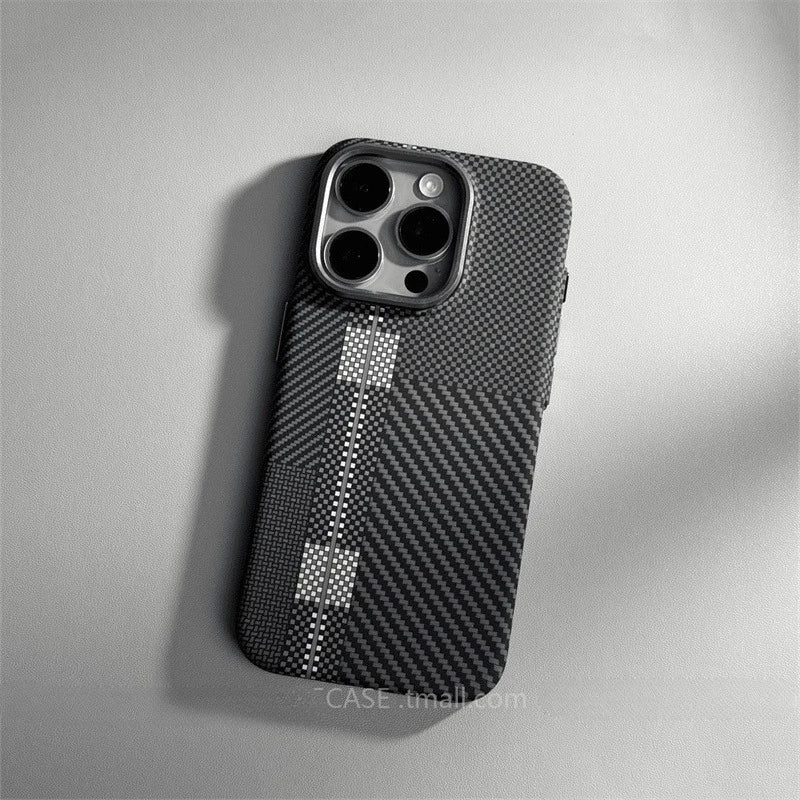 Relief Carbon Fiber MagSafe Case